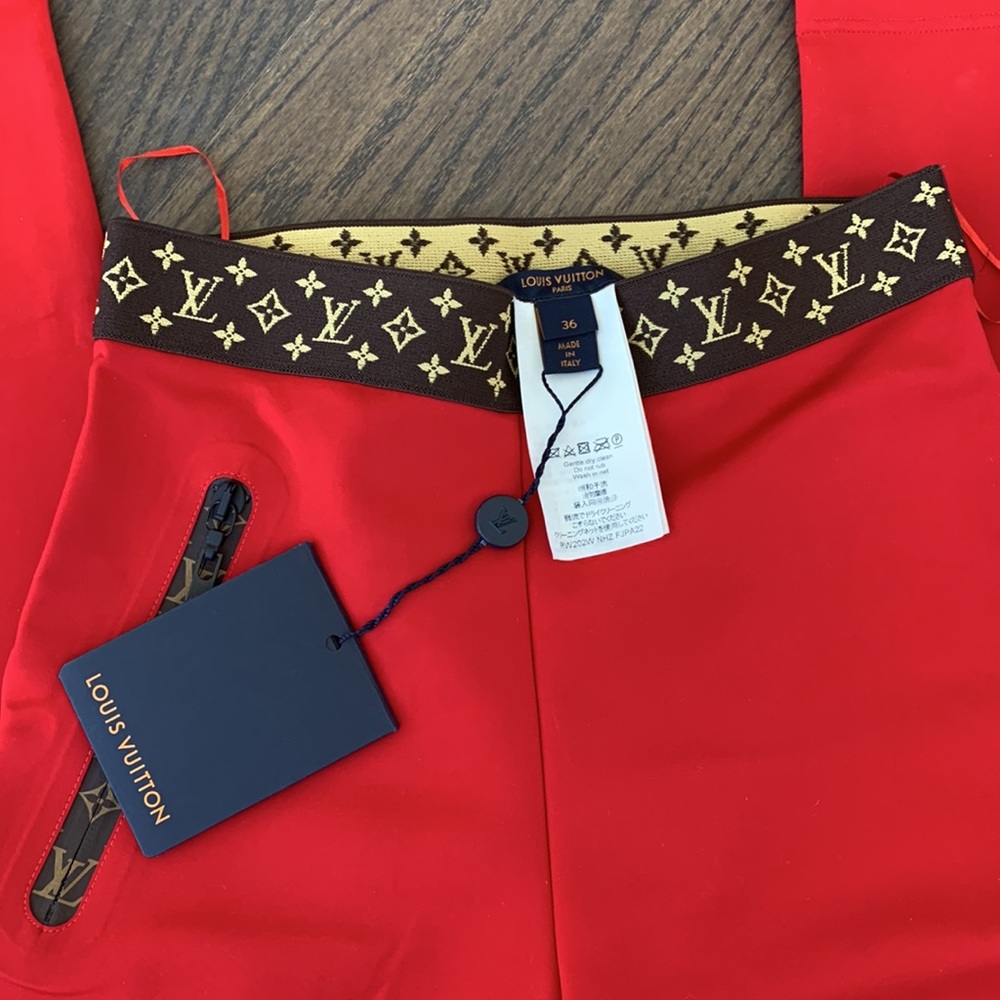 LOUIS VUITTON RED LEGGINGS SIZE 36 - Picture 8 of 12